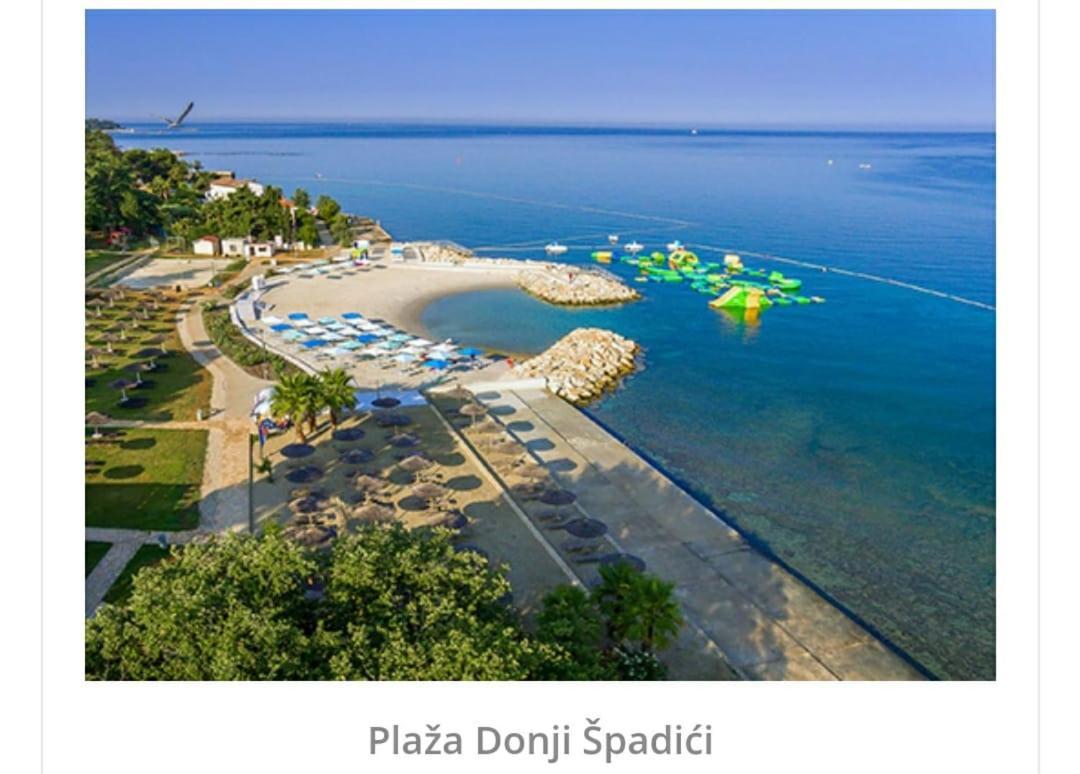 Apartmani Memic 100 M Do Plaze, Apartments Memic Only 100M From Beach 波雷奇 外观 照片